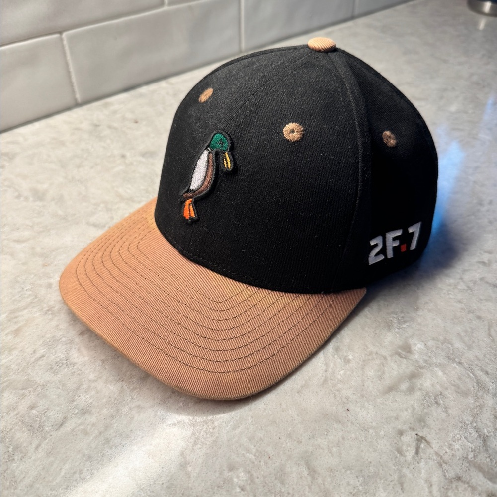2F.7 kids duck hat